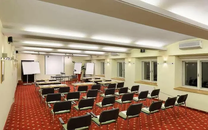 Bellevue Hotel 4*
